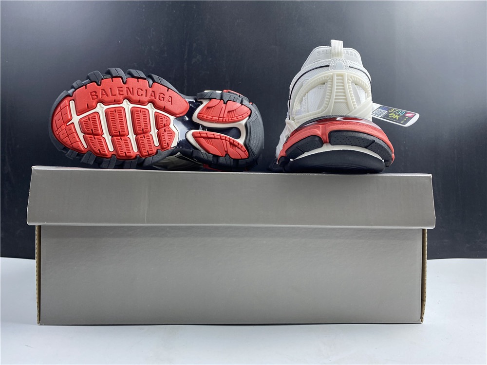 BLG TRACK SNEAKER WHITE/RED/BLACK